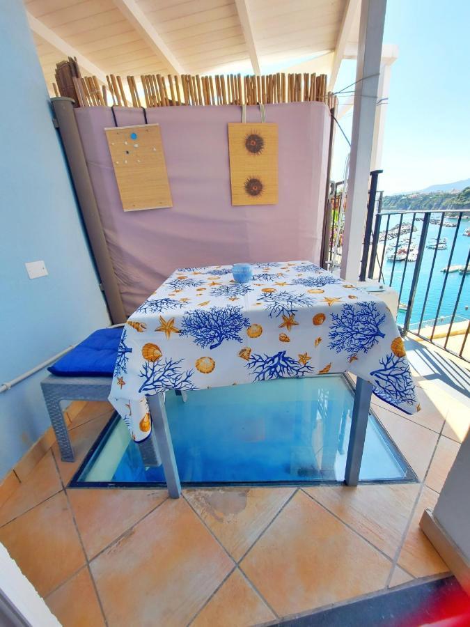 Апартаменты Monolocale Azzurro Прочида Экстерьер фото