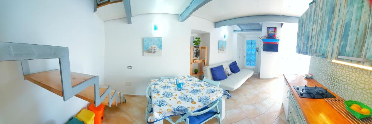 Апартаменты Monolocale Azzurro Прочида Экстерьер фото